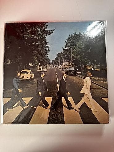 Виниловые пластинки The Beatles пишите звоните ! Небольшая часть