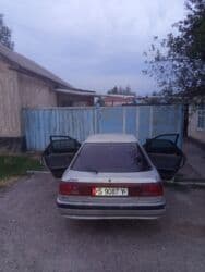 мазда 122: Mazda 626: 1990 г., 2 л, Механика, Бензин, Хетчбек — 6