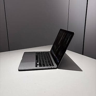 thinkpad e14: Macbook Pro 13 2020 16гб - Процессор: Intel Core i5 - Оперативная — 3