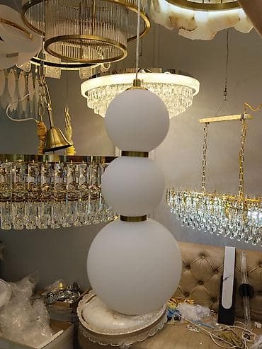 Подвесной светильник с тремя матовыми шарами - Дизайн