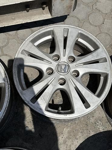diska 14: Литые Диски R 15 Honda, Комплект, отверстий - 5, Б/у — 2