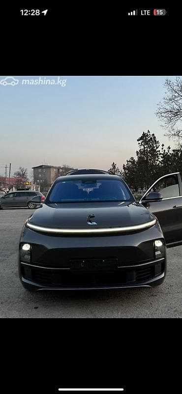 Lixiang L9: 2025 г., 1.5 л, Автомат, Электромобиль, Кроссовер