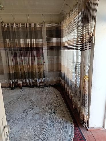 хата 2 комнатная: 50 м², 2 комнаты — 8