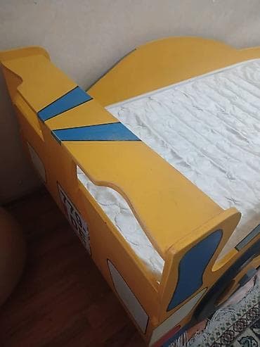 кровать машинка с матрасом: Детская односпальная кровать, Б/у, Для мальчика, С матрасом, МДФ, Самовывоз — 4