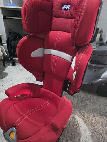 бу красовка: Автокресло, цвет - Красный, Б/у — 4