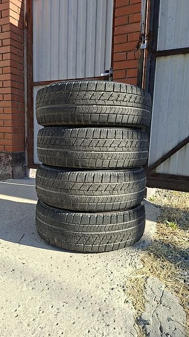 Зимние шины Bridgestone Blizzak VRX2, комплект из 4 шт. - Размер — 5