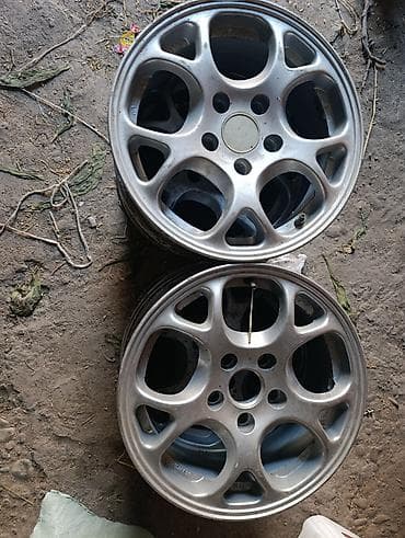 Транспорт: Литые Диски R 15 Volkswagen, Комплект, отверстий - 5, Новый — 2