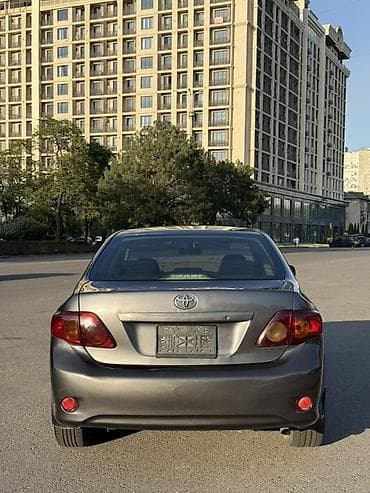 авта: Toyota Corolla: 2008 г., 1.6 л, Автомат, Бензин, Седан — 4