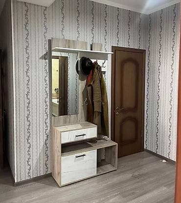 срочна продаю квартиру: 1 комната, С мебелью полностью — 4