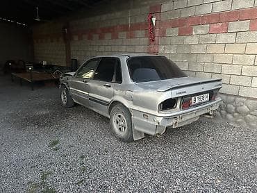 Mitsubishi Galant: 1989 г., Седан — 2