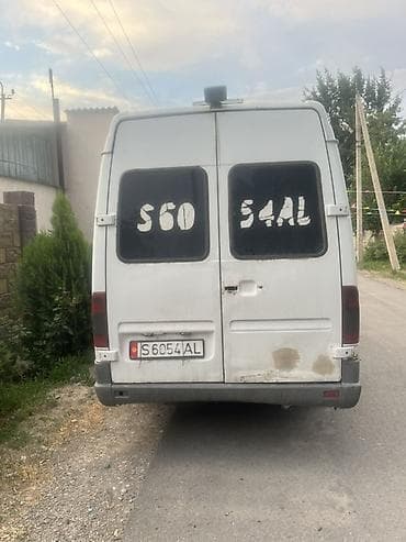 эшке: Mercedes-Benz Спринтер: 2003 г., Бус — 4