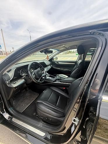 163: Hyundai Grandeur: 2020 г., Гибрид, Фастбек — 6