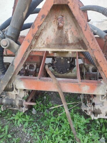 садовый измелчитель: Кукурузная сеялка, работает на гидравлике состояние рабочее. есле не — 4