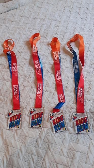 золотые коронки: Медали для детей каждый 2шт — 1