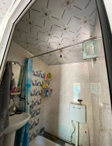 полдом: Времянка, 36 кв. м, 2 бөлмө, Менчик ээси, Эски ремонт — 11