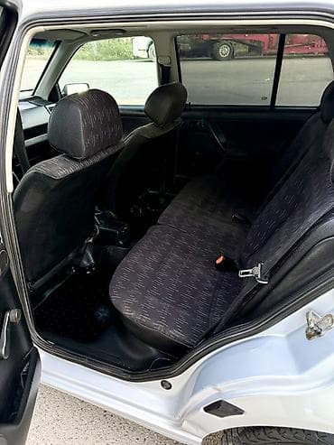 гидравлический руль: Volkswagen Golf: 1994 г., 1.6 л, Механика, Бензин, Хэтчбэк — 10