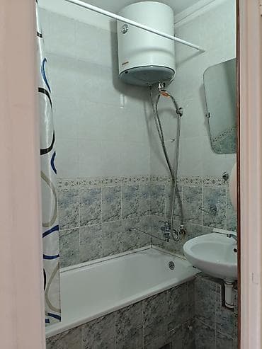 кв сдаются: 3 комнаты, С мебелью частично — 4