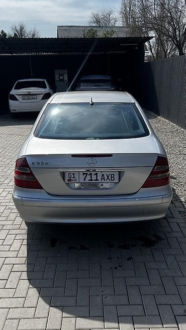byd yuan plus: Mercedes-Benz E-Class: 2004 г., 3.2 л, Автомат, Бензин, Седан — 2