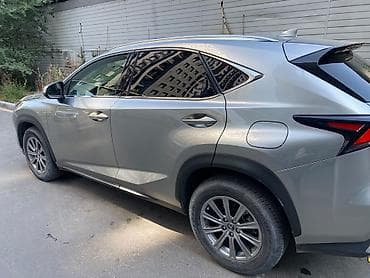 low ll: Lexus NX: 2021 г., 2 л, Автомат, Бензин, Кроссовер — 4