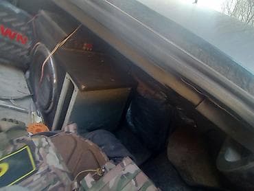 Дополнительное оборудование: Сабвуфер в корпусе для автомобиля - Тип: активный/пассивный сабвуфер — 1