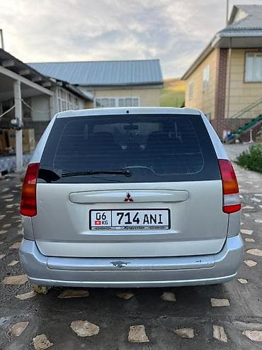 Mitsubishi Space Star: 1999 г., 1.3 л, Механика, Бензин, Хэтчбэк — 1