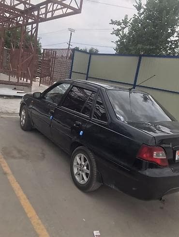 Daewoo Nexia: 2010 г., 1.6 л, Механика, Бензин, Седан — 4