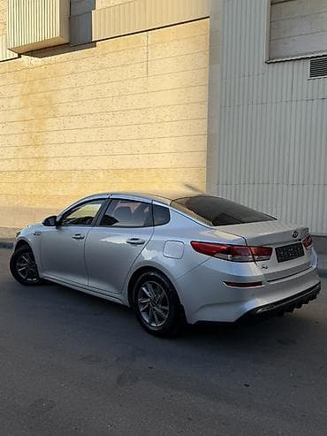 сед: Kia K5: 2019 г., 2 л, Автомат, Газ, Седан — 5