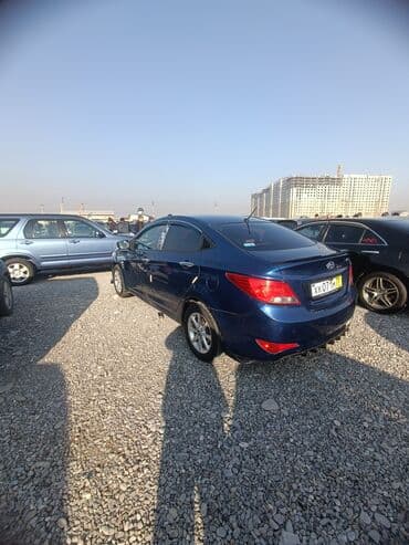 Транспорт: Hyundai Solaris: 2015 г., 1.6 л, Автомат, Бензин, Седан — 7