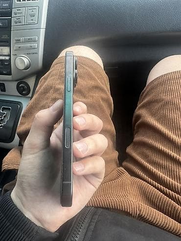 айфон 14 про бу цена бишкек: IPhone 15 Pro, Black Titanium — 4