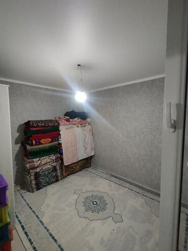 продаю дом г каракол: Времянка, 32 м², 3 бөлмө, Менчик ээси, ПСО (өз алдынча бүтүрүү) — 2