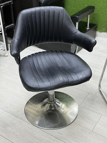 комоды пластиковые б у: Салонная мебель для бьюти-услуг Комплект специализированных кресел и — 6