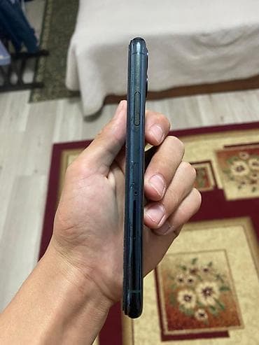 IPhone 11 Pro, Б/у, 64 ГБ, Alpine Green, Зарядное устройство, Защитное стекло, Чехол, 83 % — 1