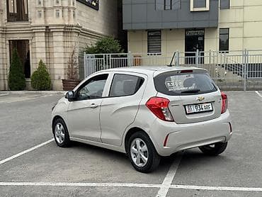 Продажа авто: Chevrolet Spark: 2016 г., 1 л, Автомат, Бензин, Хэтчбэк — 7