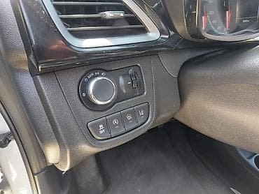 сиденья спарк: Chevrolet Spark: 2020 г., 0.1 л, Автомат, Бензин, Хэтчбэк — 4