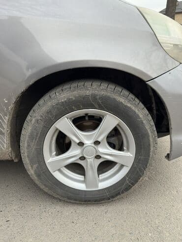 saturn sc: Honda Fit: 2003 г., 1.3 л, Вариатор, Бензин, Хэтчбэк — 5