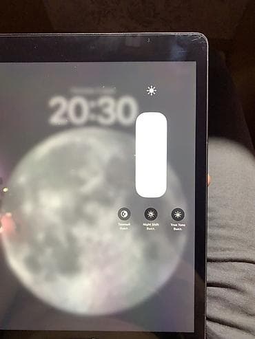 ipad купитьь: Планшет, Apple, 9" - 10", Wi-Fi, Классический цвет - Серый — 3