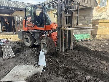 Услуга вилочный погрузчик вездеход Кара полный привод груза подьем