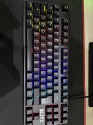 Мониторлор: Клавиатура, Механикалык, Зымдуу туташтыруу, Өлчөмү: 80% — 2