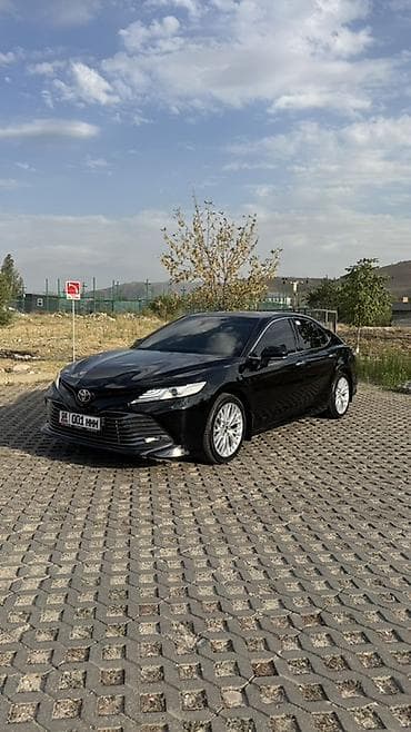 Toyota Camry: 2018 г., 3.5 л, Автомат, Бензин, Седан lalafo.kg да Toyota Camry: 2018 г., 3.5 л, Автомат, Бензин, Седан