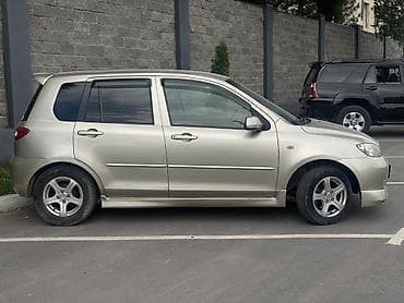 авто из кареи: Mazda Demio: 2003 г., 1.3 л, Автомат, Бензин, Хэтчбэк — 4