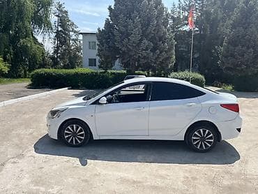 тоёта превиа: Hyundai Solaris: 2015 г., 1.4 л, Автомат, Бензин, Седан — 7