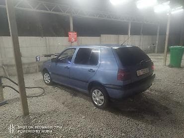 Volkswagen Golf: 1992 г., 1.6 л, Механика, Бензин, Хэтчбэк