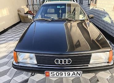 Audi 100: 1988 г., 1.8 л, Механика, Бензин, Универсал