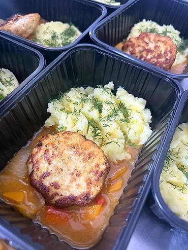 обеды на заказ: Предлагаем Вам вкусные комплексные обеды с доставкой офис, на — 2