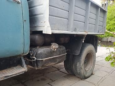 ЗИЛ : 6 л | 1995 г. 168598 км Внедорожник