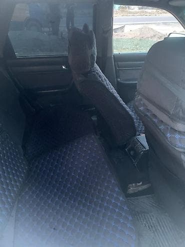 legacy b4: Audi 100: 1991 г., 2.3 л, Ручные, Бензин, Универсал — 6