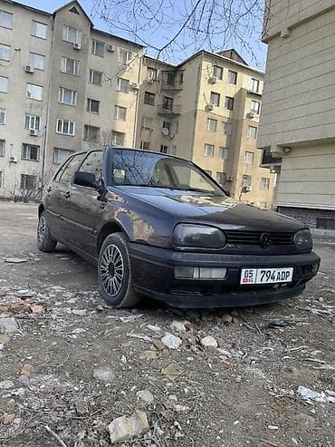 гольф golf: Volkswagen Golf: 1992 г., 1.8 л, Ручные, Хэтчбэк — 4