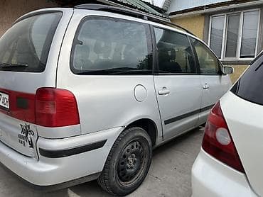 коробка шаран: Volkswagen Sharan: 2001 г., 1.8 л, Автомат, Бензин, Минивэн — 4