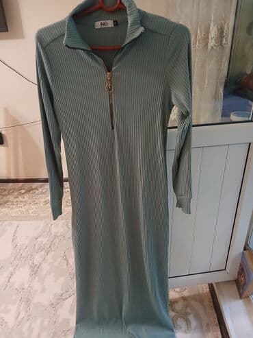 теннисный юбка: Женский комплект одежды (несколько позиций) 1) Джинсовая юбка миди: - — 3