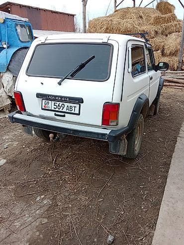 новая нива: ВАЗ (ЛАДА) 4x4 Нива: 2015 г., Ручные, Бензин, Внедорожник — 4